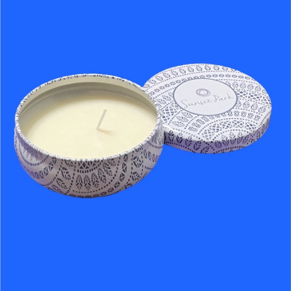 Sunset Park Metro Weave Lavender Candle in Decorative Tin NWOB